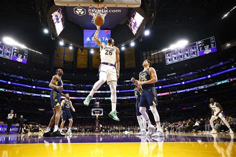 Grades for LeBron James, Anthony Davis in Lakers win vs..